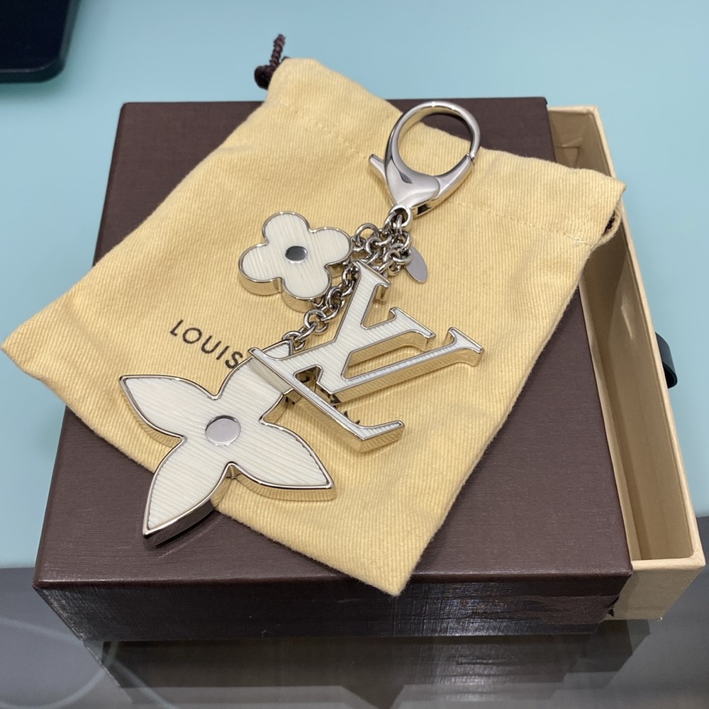 Authentic Louis Vuitton Fleur de Monogram Epi Ivory Bag Charm